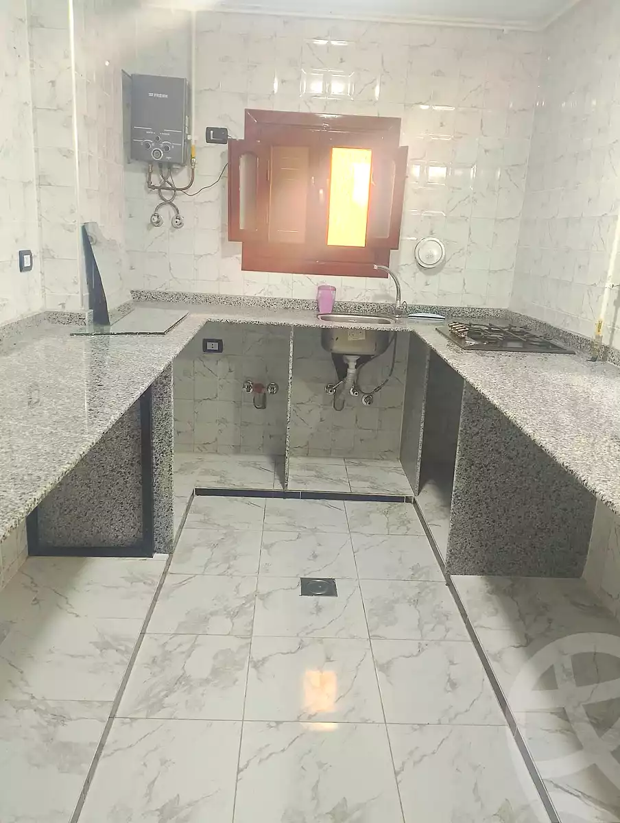 https://aqarmap.com.eg/ar/listing/6893788-for-rent-alexandria-al-agamy-lbytsh-al-kaada-st