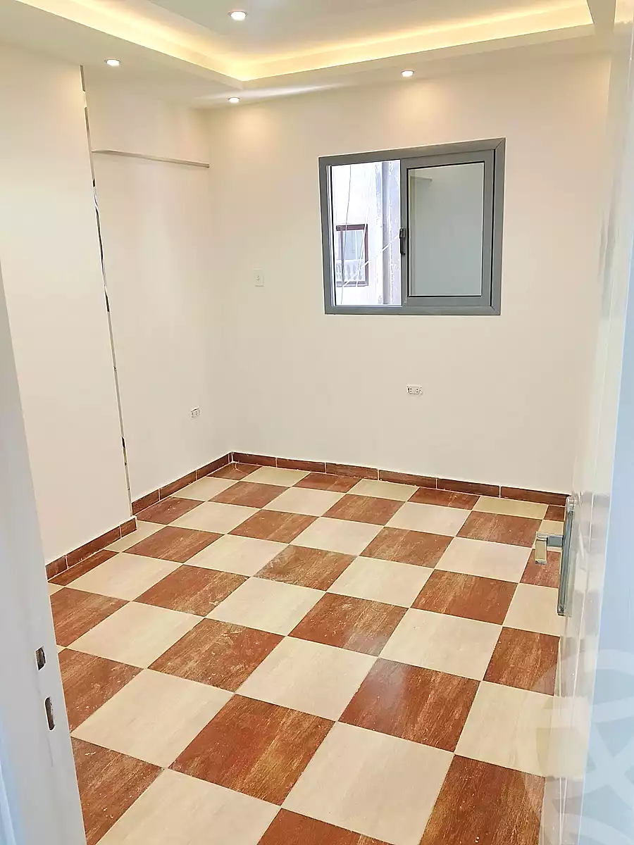 https://aqarmap.com.eg/ar/listing/6893832-for-sale-alexandria-el-asafra-salman-el-farsi-st