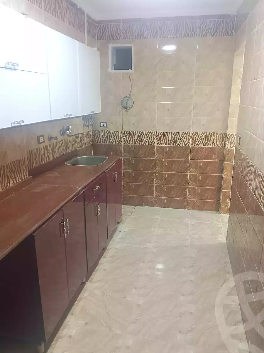 https://aqarmap.com.eg/ar/listing/6893832-for-sale-alexandria-el-asafra-salman-el-farsi-st