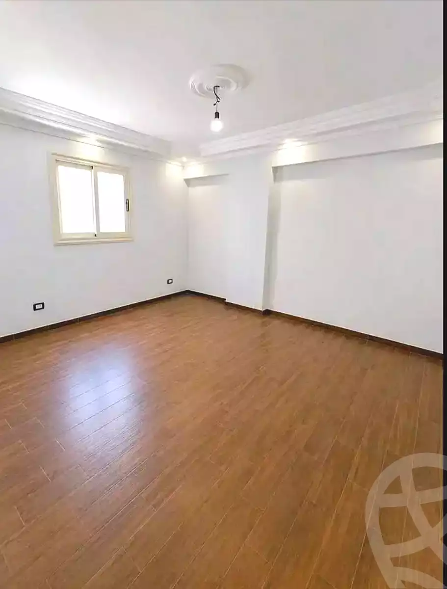 https://aqarmap.com.eg/en/listing/6893938-for-sale-alexandria-new-miami-el-quds-school-st