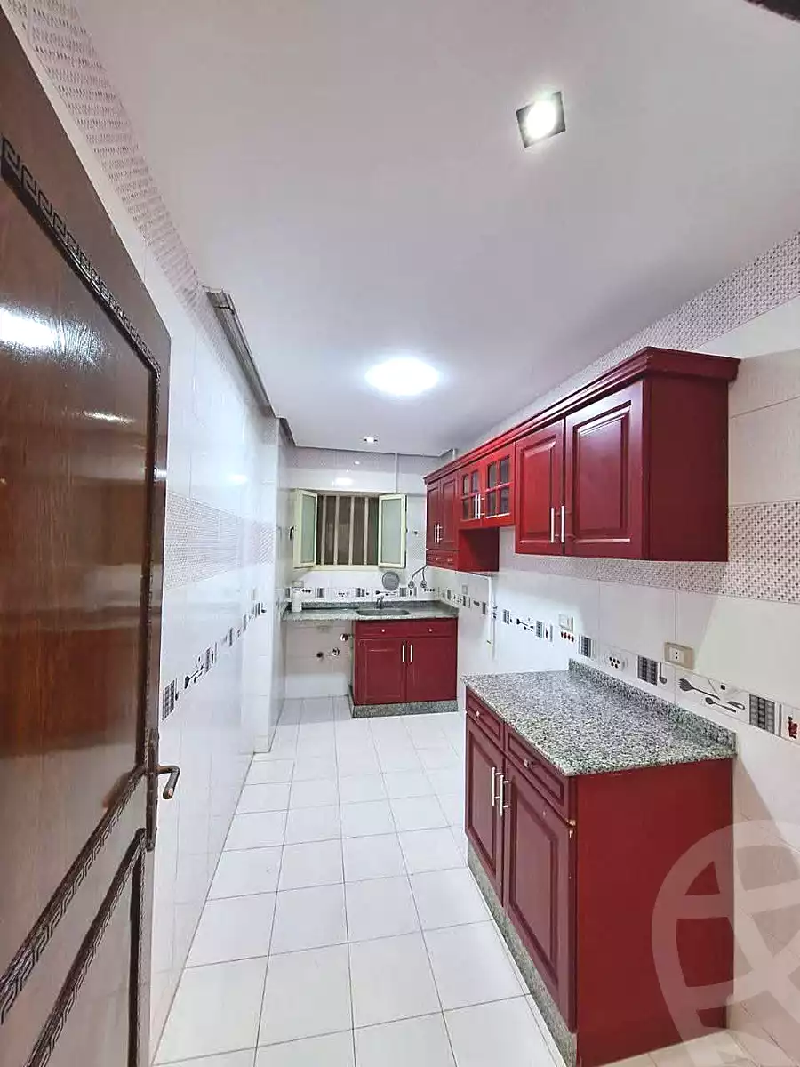 https://aqarmap.com.eg/en/listing/6894065-for-sale-alexandria-sydy-bshr-sydy-bshr-bhry-shr-mhmwd-l-yswy