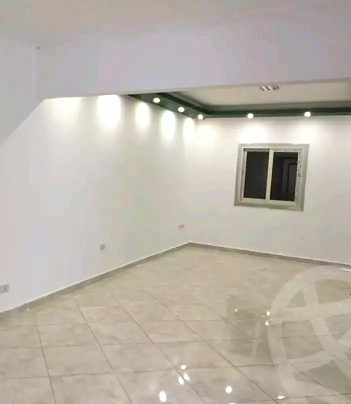 https://aqarmap.com.eg/ar/listing/6894367-for-sale-cairo-helwan-rostom-st