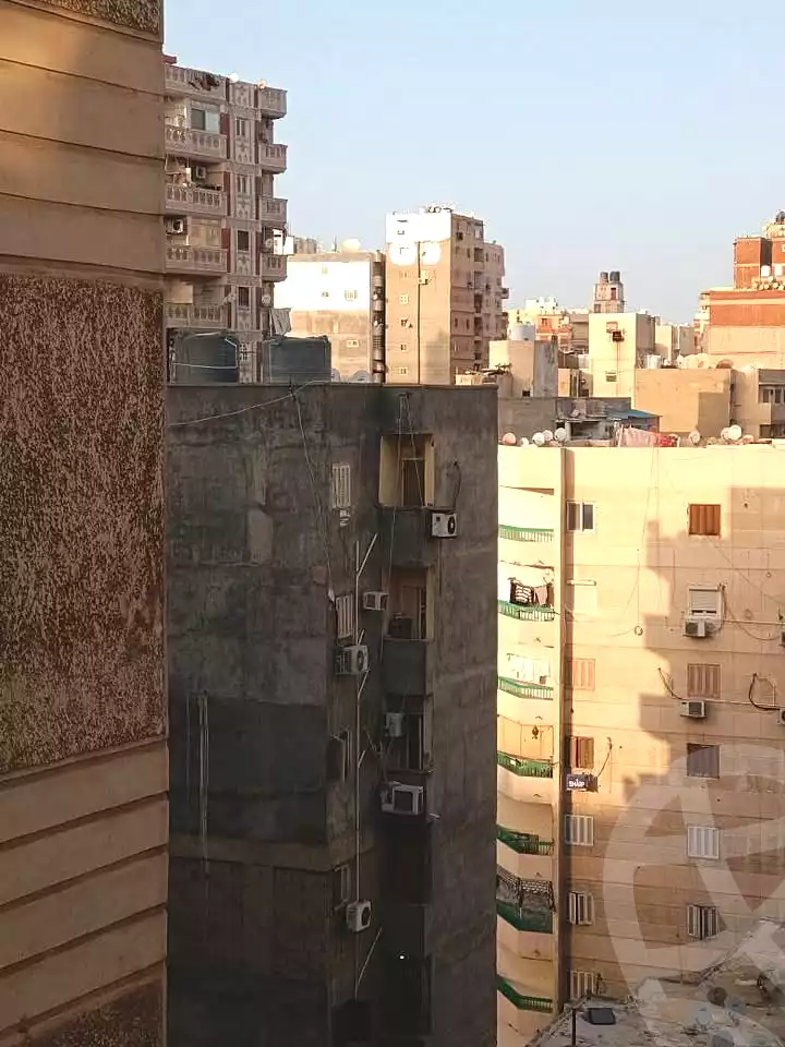 https://aqarmap.com.eg/ar/listing/6894861-for-sale-alexandria-sydy-bshr-sydy-bshr-bhry-shr-mhmd-njyb