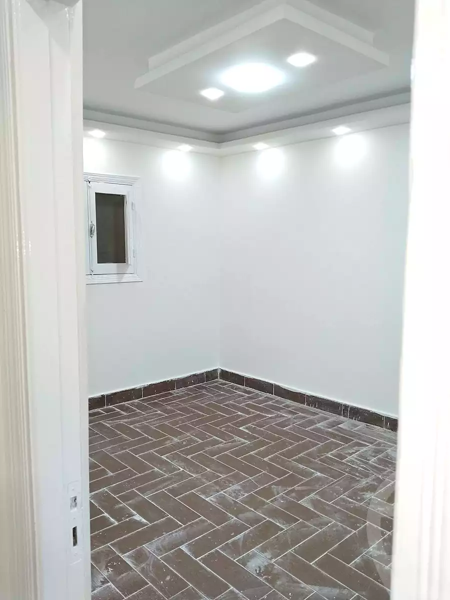 https://aqarmap.com.eg/ar/listing/6895003-for-sale-alexandria-al-agamy-el-hanouvel-al-haded-we-al-soulb-st