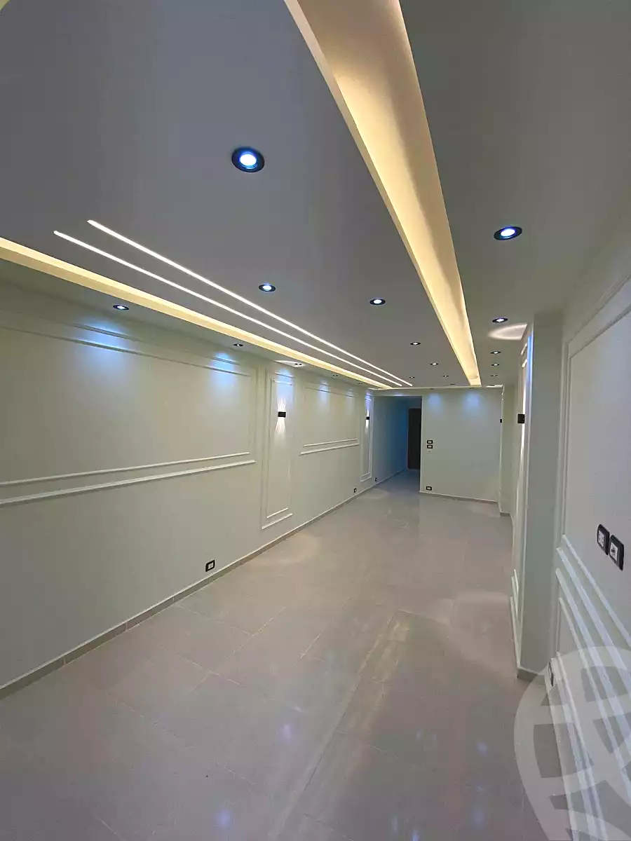 https://aqarmap.com.eg/ar/listing/6895587-for-sale-alexandria-al-agamy-lbytsh-bianchiii