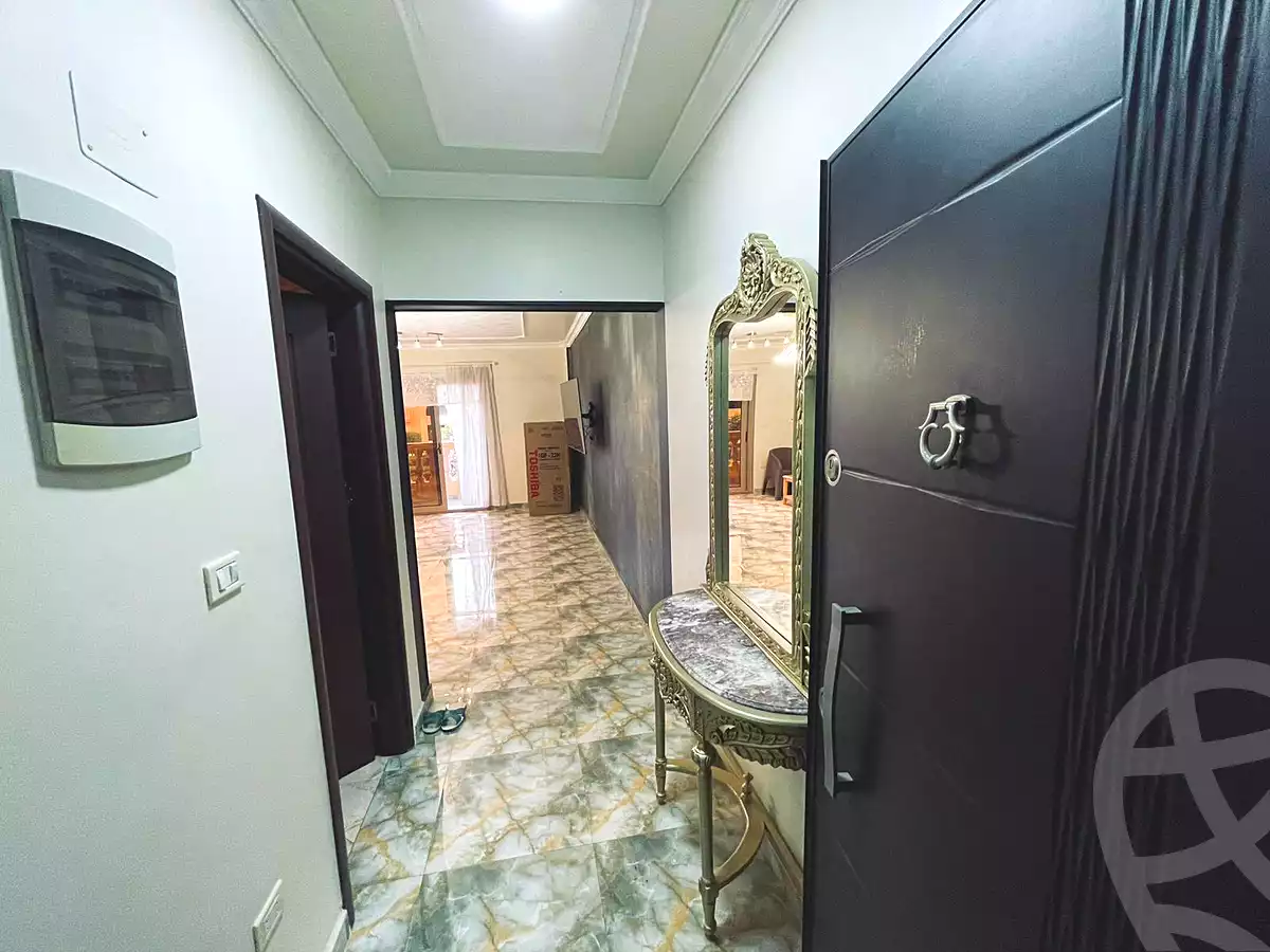 https://aqarmap.com.eg/ar/listing/6895883-for-rent-cairo-new-cairo-compounds-el-ashrafia
