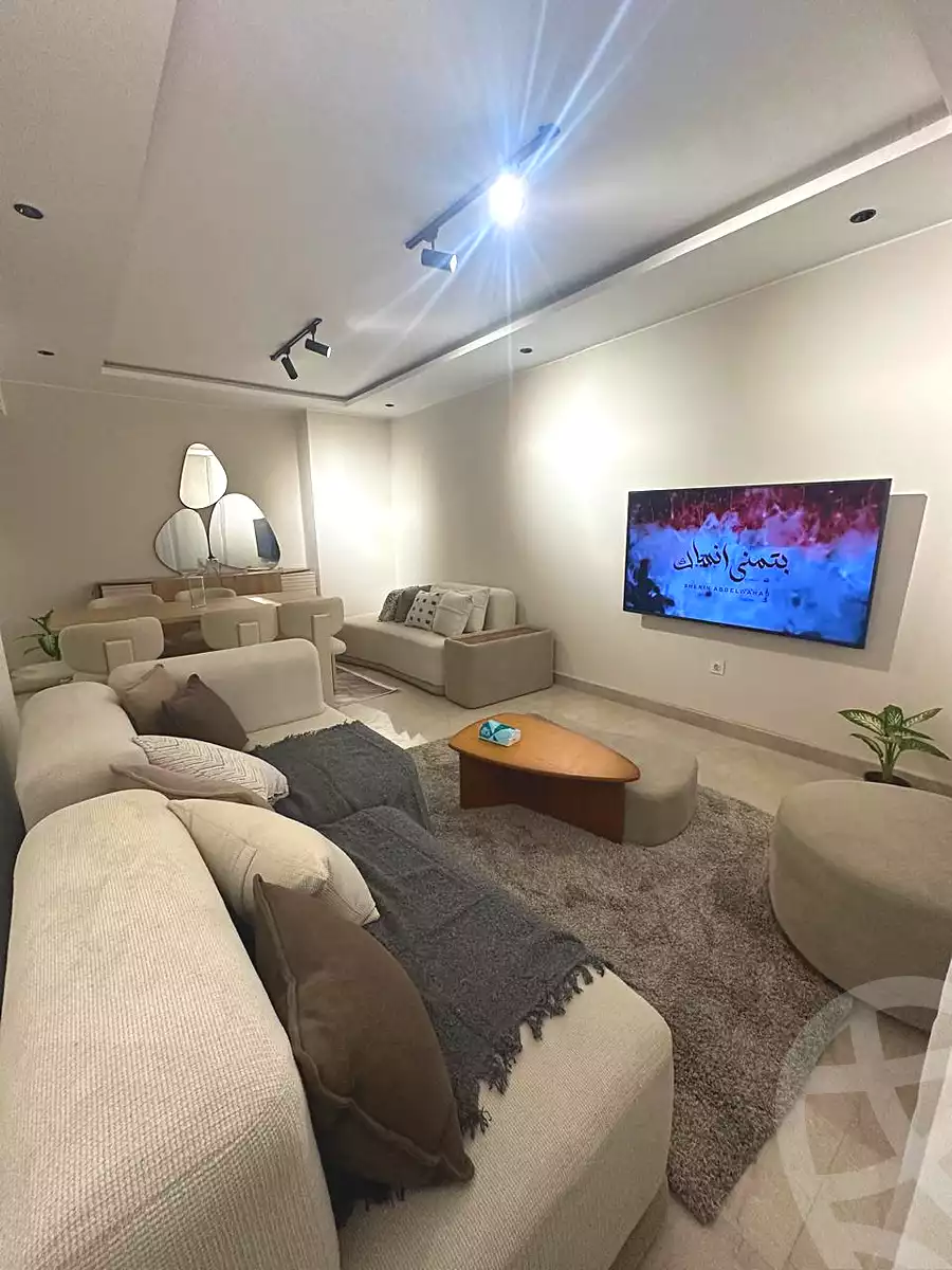 https://aqarmap.com.eg/ar/listing/6895898-for-rent-cairo-el-sheikh-zayed-city-compounds-dh-drys