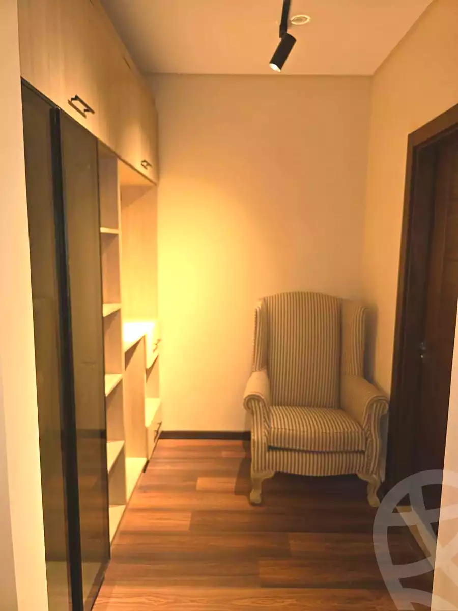 شقة بغرفتي نوم في Ninety Avenue، صورة ٣ من ٩