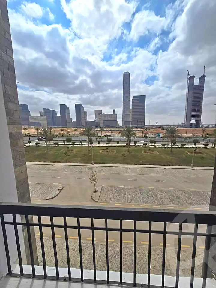 https://aqarmap.com.eg/ar/listing/6895974-for-sale-cairo-new-administrative-capital-r3-jade-park-compound-city-edge