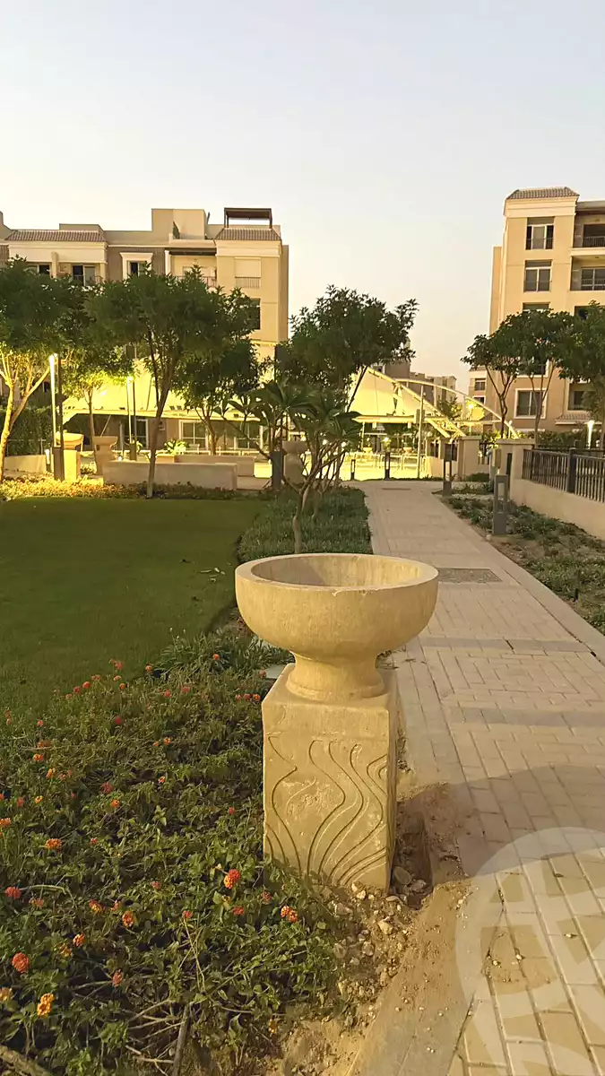 https://aqarmap.com.eg/en/listing/6895876-for-sale-cairo-new-cairo-compounds-sarai-esse-residence-sarai