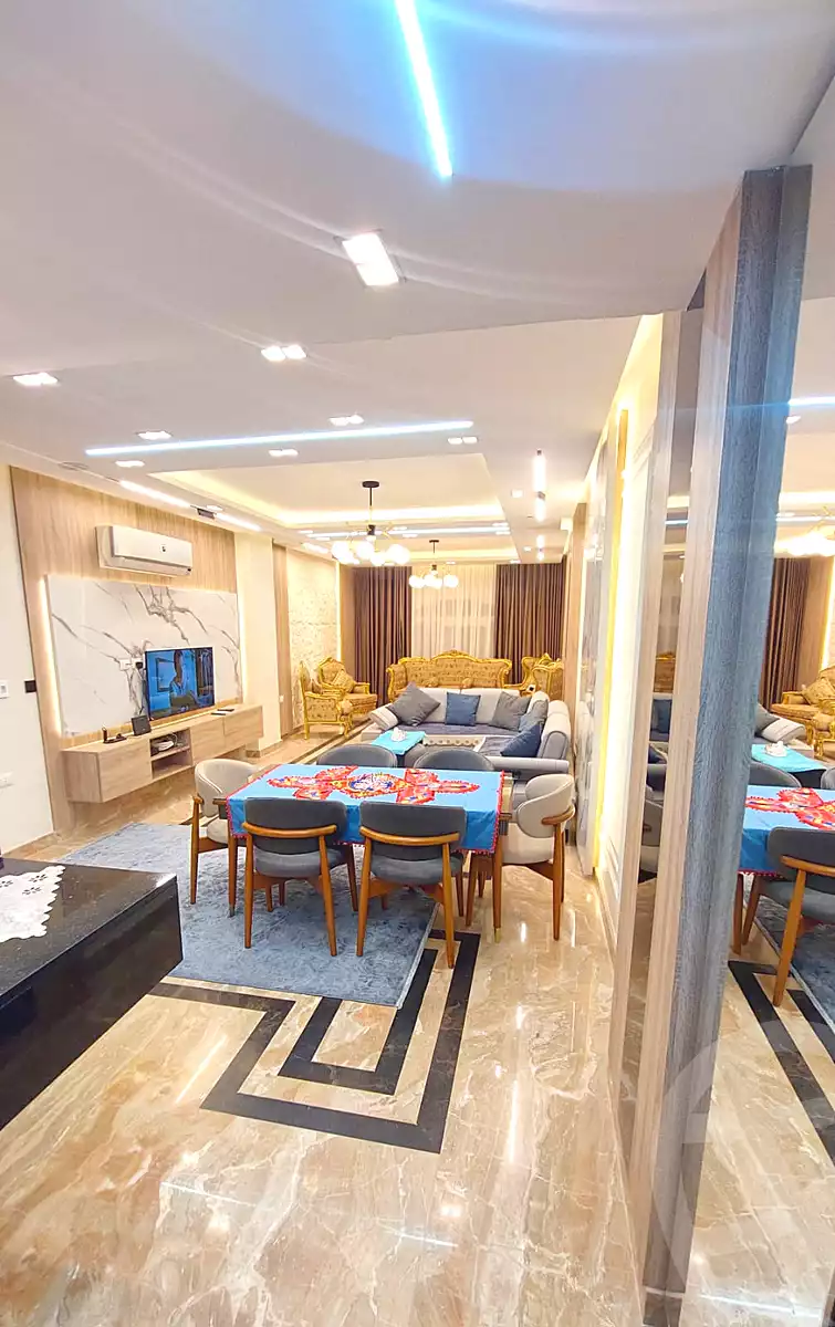 https://aqarmap.com.eg/ar/listing/6896090-for-rent-cairo-el-sheikh-zayed-city-el-hay-elthamen