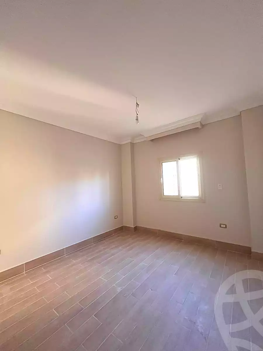 https://aqarmap.com.eg/ar/listing/6896155-for-rent-cairo-new-cairo-el-lotus-lotus-north-lmntq-lthny-llwts-lshmly