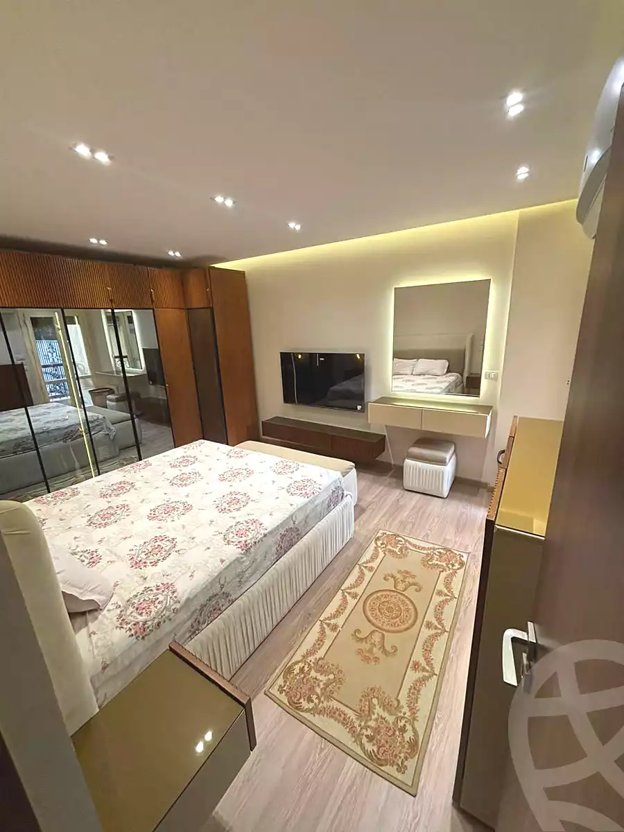 https://aqarmap.com.eg/ar/listing/6896609-for-rent-cairo-new-cairo-lrhb-city-phase-2-abou-bakr-el-sedeek-st