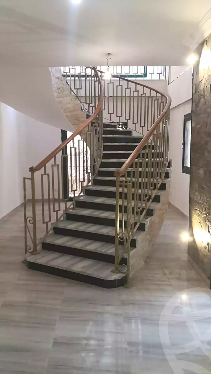 https://aqarmap.com.eg/ar/listing/6896759-for-rent-cairo-new-cairo-south-investors-al-gezira-st