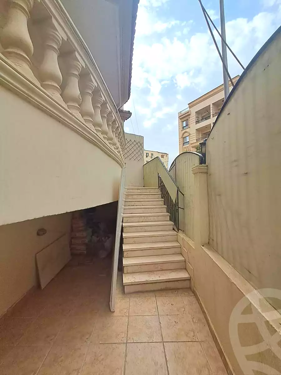https://aqarmap.com.eg/ar/listing/6897306-for-sale-cairo-new-cairo-el-narges-el-narges-omarat-abdallah-el-nadim-st