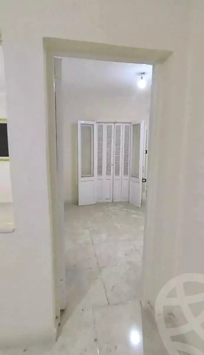https://aqarmap.com.eg/ar/listing/6897602-for-sale-alexandria-sydy-bshr-sydy-bshr-qbly