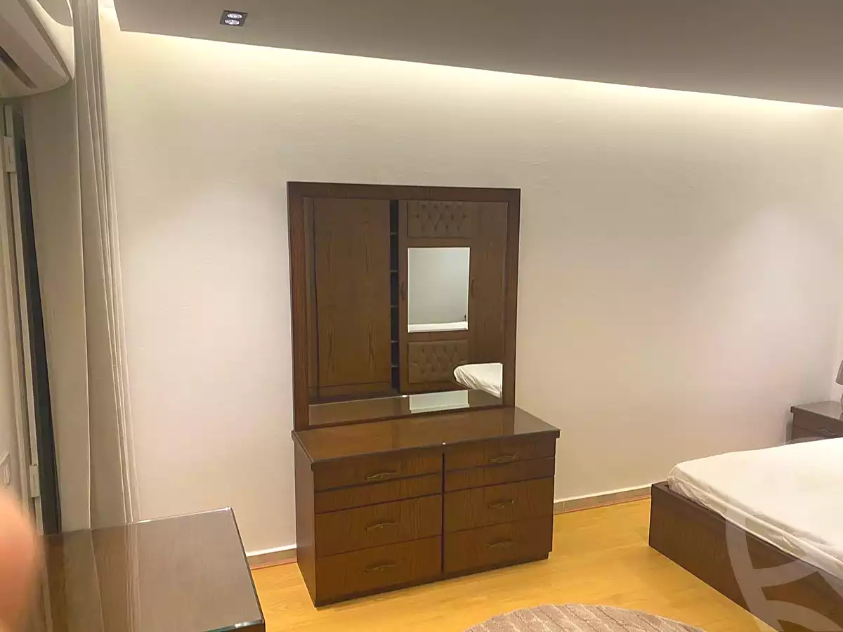 https://aqarmap.com.eg/en/listing/6897644-for-rent-cairo-new-cairo-lrhb-city-mtdd-lrhb-radwan-allam-st