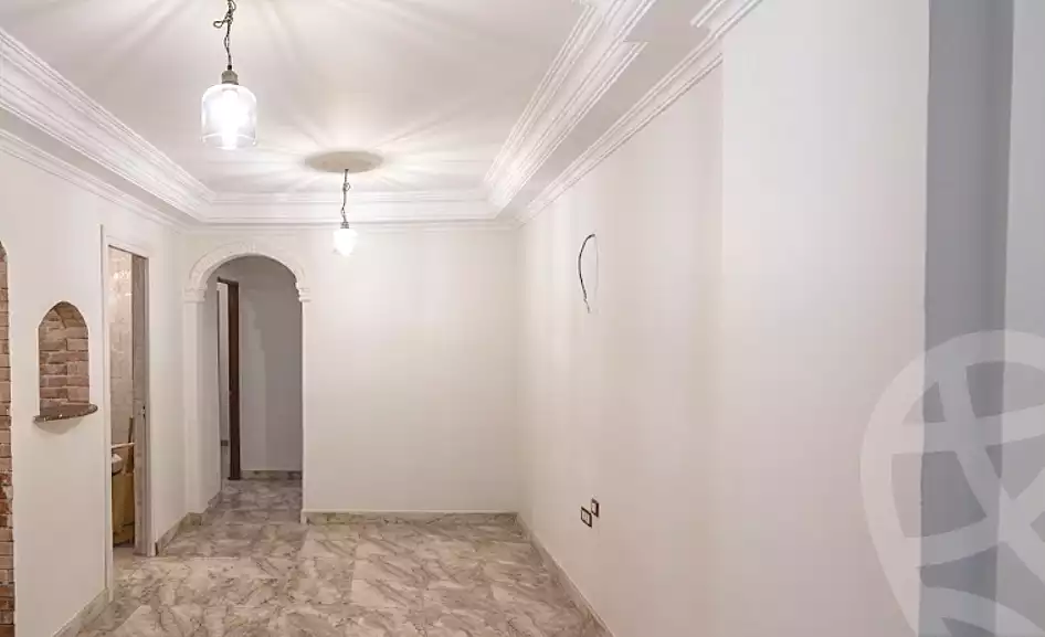 https://aqarmap.com.eg/ar/listing/6862405-for-rent-alexandria-al-agamy-bw-ywsf
