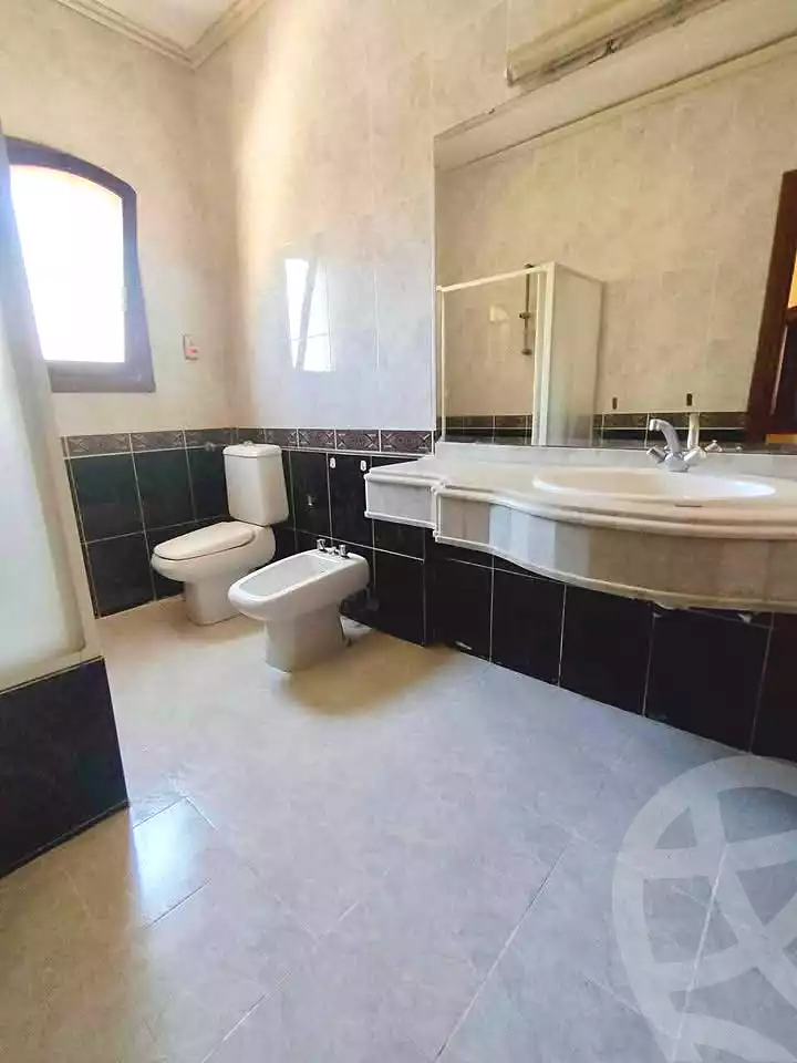 https://aqarmap.com.eg/en/listing/6897723-for-rent-alexandria-al-agamy-lbytsh-el-hanafeya-st