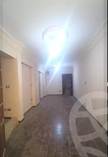 https://aqarmap.com.eg/en/listing/6898080-for-sale-alexandria-lsywf-el-falki