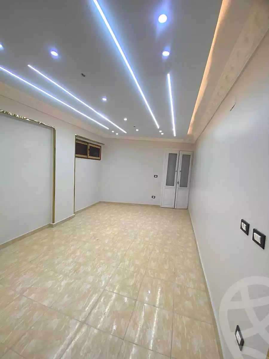 https://aqarmap.com.eg/en/listing/6898091-for-sale-alexandria-lsywf-el-falki