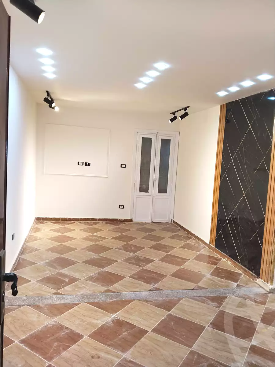 https://aqarmap.com.eg/ar/listing/6898344-for-sale-alexandria-al-agamy-el-hanouvel-al-haded-we-al-soulb-st