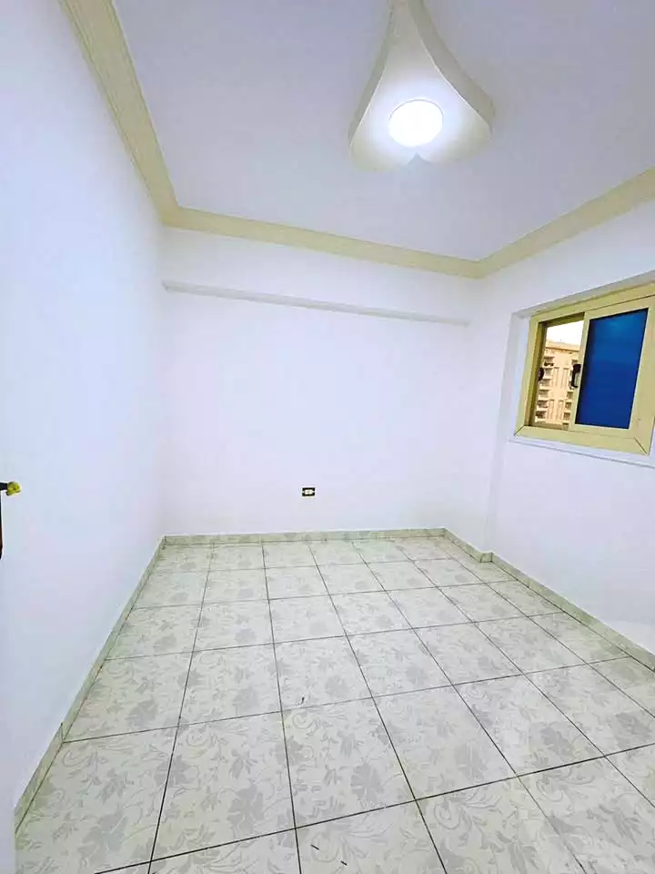 https://aqarmap.com.eg/ar/listing/6898461-for-sale-alexandria-al-agamy-shataa-el-nakheel-street-27
