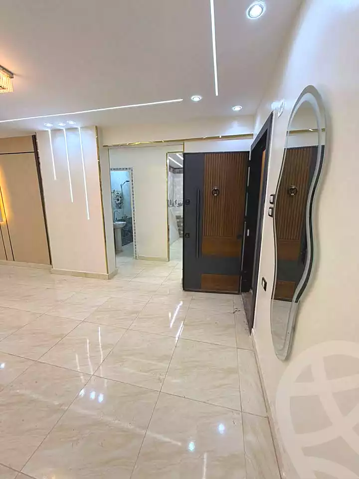 https://aqarmap.com.eg/ar/listing/6898472-for-sale-cairo-ain-shams-jsr-lswys
