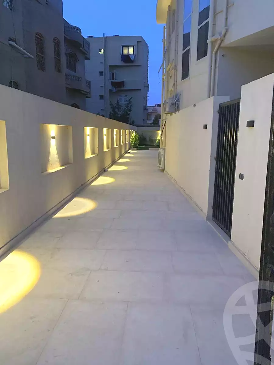 https://aqarmap.com.eg/ar/listing/4684858-for-sale-cairo-el-shorouk-lhy-lwl-shrq-neighborhood-2