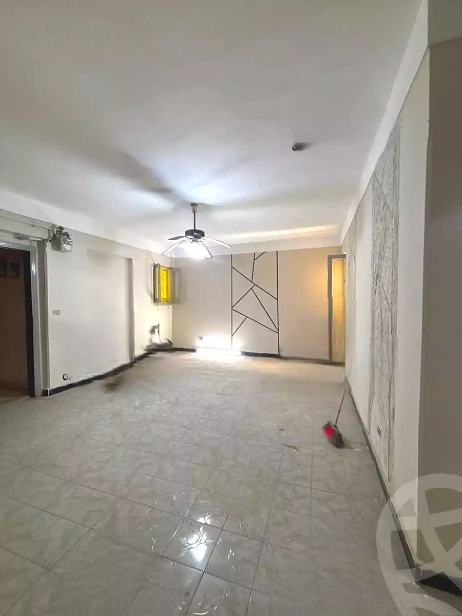 https://aqarmap.com.eg/ar/listing/6898687-for-sale-alexandria-al-agamy-lbytsh-shahr-al-assal-st