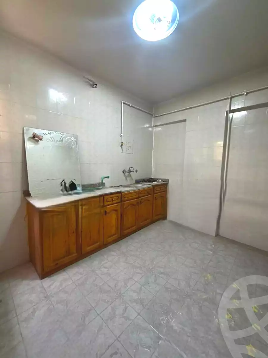 https://aqarmap.com.eg/ar/listing/6898687-for-sale-alexandria-al-agamy-lbytsh-shahr-al-assal-st