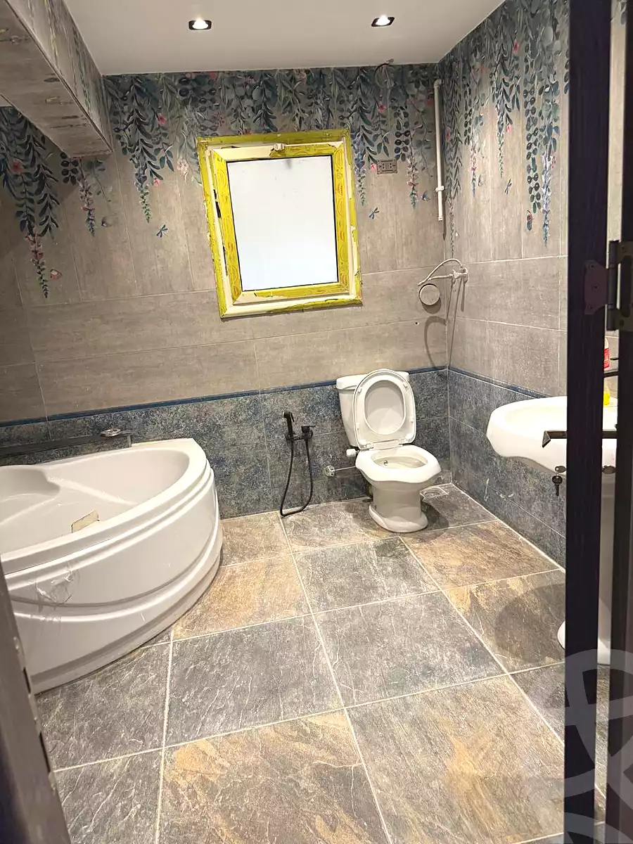 https://aqarmap.com.eg/ar/listing/6898770-for-sale-cairo-el-sheikh-zayed-city-mntq-fr-y-bmdyn-lshykh-zyd