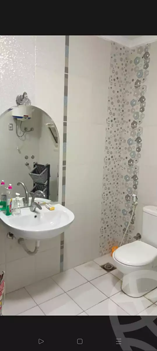 https://aqarmap.com.eg/ar/listing/6898829-for-rent-cairo-6th-of-october-jml-bd-lnsr