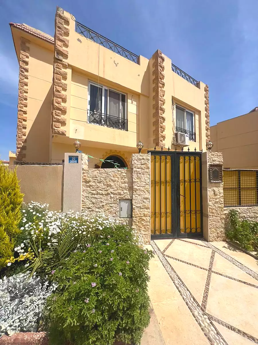 https://aqarmap.com.eg/ar/listing/6898952-for-sale-cairo-el-sheikh-zayed-city-lshykh-zyd-ljdyd-golf-el-solimanya