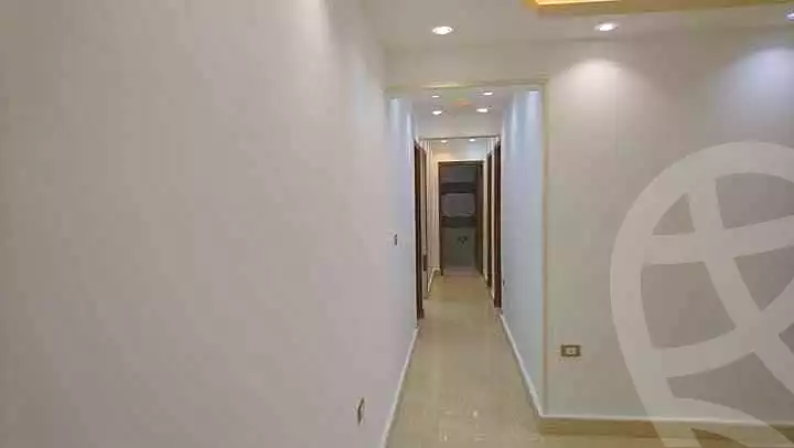 https://aqarmap.com.eg/ar/listing/6899216-for-rent-cairo-helwan-mostafa-fahmy-st