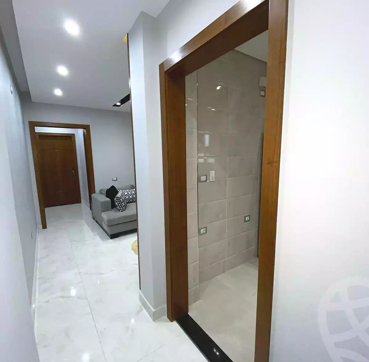 https://aqarmap.com.eg/ar/listing/6899811-for-sale-cairo-el-sheikh-zayed-city-el-hay-elthamen-lml