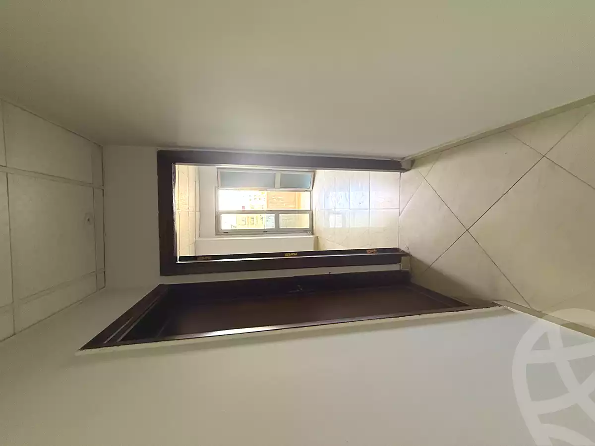 https://aqarmap.com.eg/ar/listing/6899828-for-rent-cairo-6th-of-october-lhsry