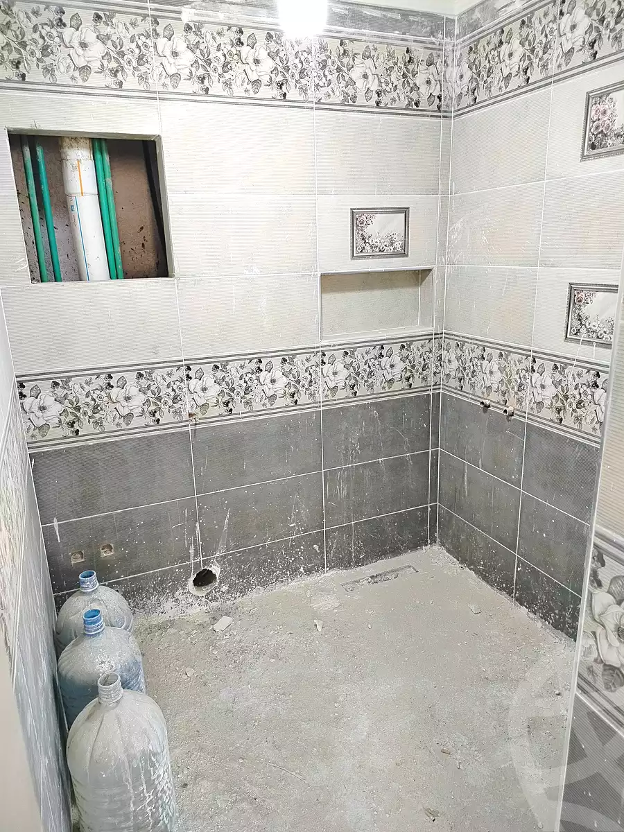 https://aqarmap.com.eg/en/listing/6900349-for-sale-alexandria-new-miami-el-quds-school-st