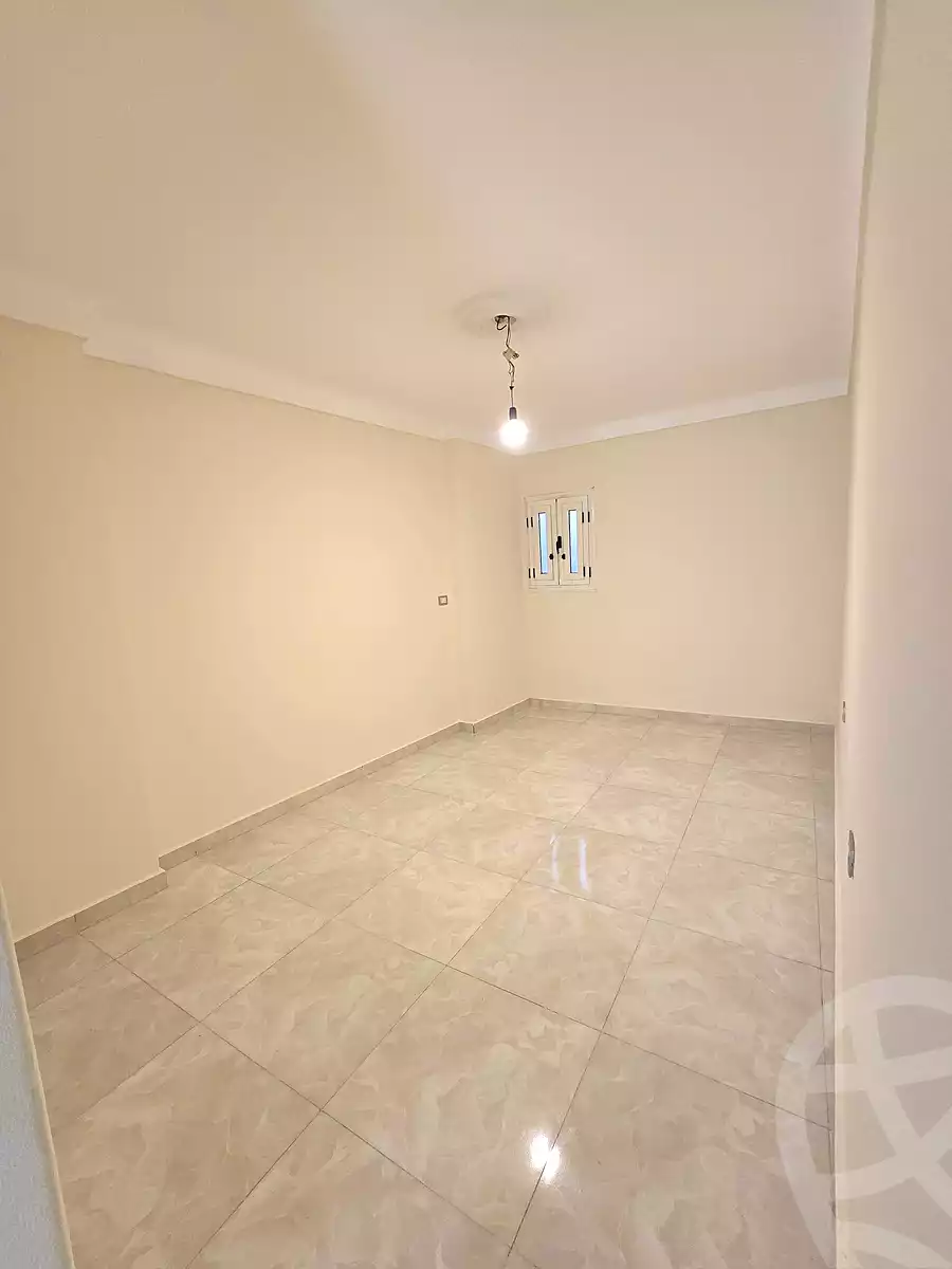 https://aqarmap.com.eg/ar/listing/6900362-for-sale-alexandria-sydy-bshr-sydy-bshr-bhry-shr-mhmwd-l-yswy
