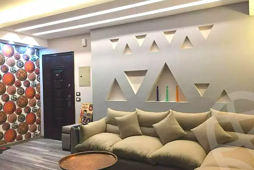 https://aqarmap.com.eg/ar/listing/6900706-for-rent-cairo-el-maadi-tryq-msr-hlwn-lzr-y