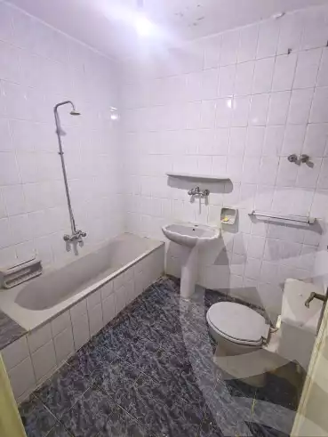 https://aqarmap.com.eg/ar/listing/6900884-for-sale-alexandria-al-agamy-el-hanouvel