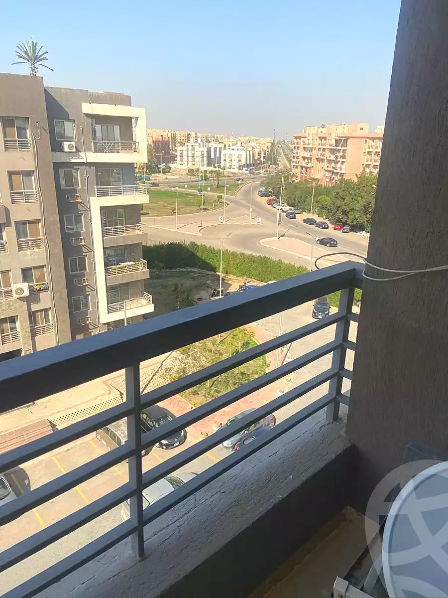 https://aqarmap.com.eg/ar/listing/6901361-for-rent-cairo-el-sheikh-zayed-city-compounds-dr-msr