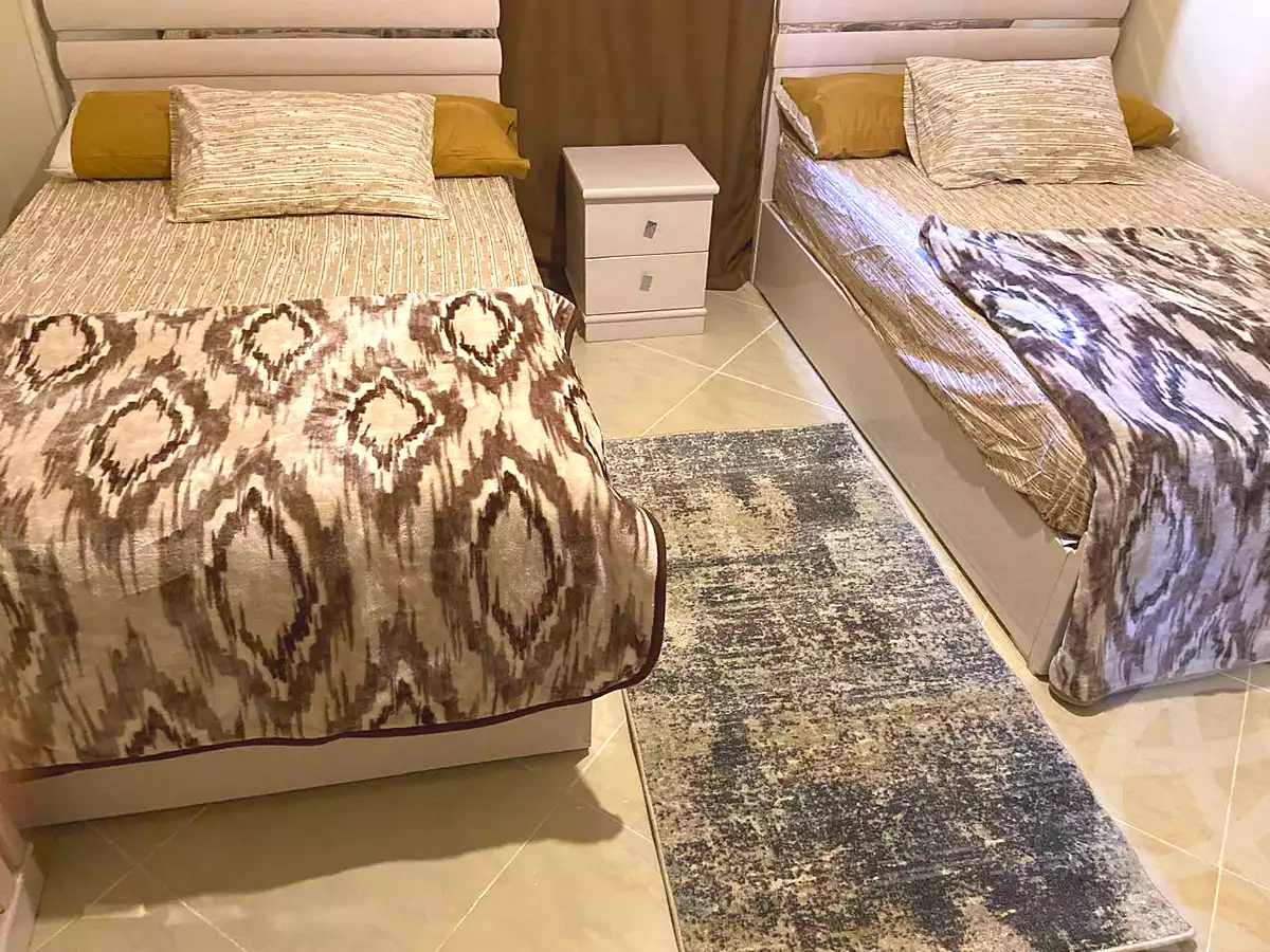 https://aqarmap.com.eg/ar/listing/6901361-for-rent-cairo-el-sheikh-zayed-city-compounds-dr-msr