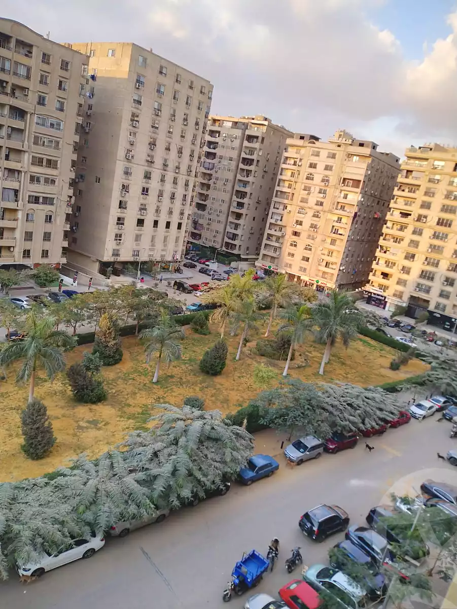 https://aqarmap.com.eg/en/listing/6901402-for-sale-cairo-el-maadi-zahraa-el-maadi-al-khamseen-st