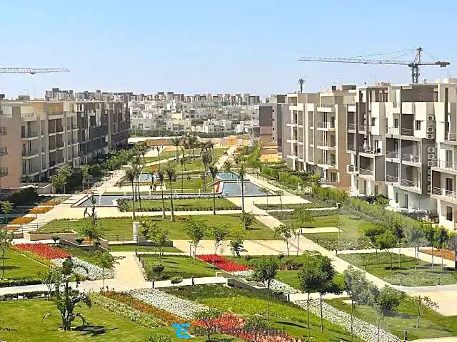 شقة بـ٣ غرف نوم في فيفث سكوير المراسم، صورة ٣ من ٩