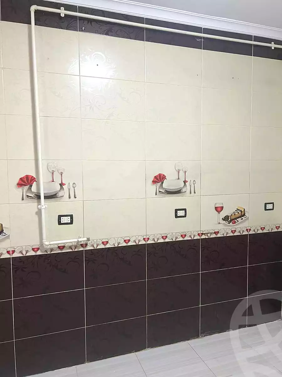 https://aqarmap.com.eg/ar/listing/6901611-for-rent-cairo-6th-of-october-el-hay-el-motamyz-el-motamayez-neighborhood-abd-el-moneim-riad-st