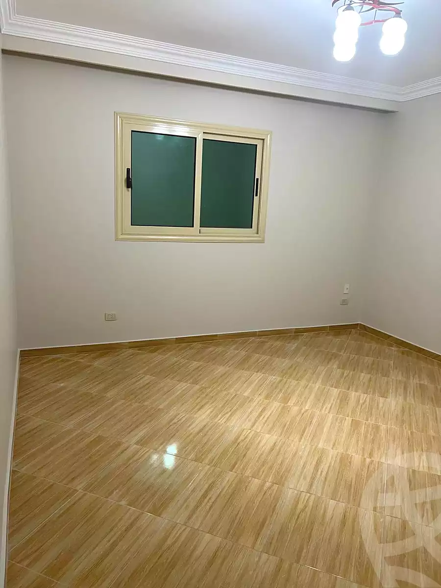 https://aqarmap.com.eg/ar/listing/6901611-for-rent-cairo-6th-of-october-el-hay-el-motamyz-el-motamayez-neighborhood-abd-el-moneim-riad-st