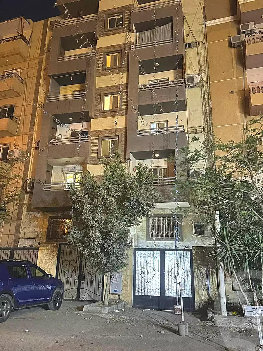 https://aqarmap.com.eg/ar/listing/6901649-for-rent-cairo-6th-of-october-el-ahyaa-neighborhood-4th-neighbourhood-1