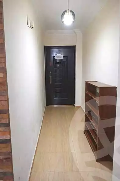 https://aqarmap.com.eg/en/listing/6901954-for-sale-cairo-helwan-el-shareaa-el-sharby-st