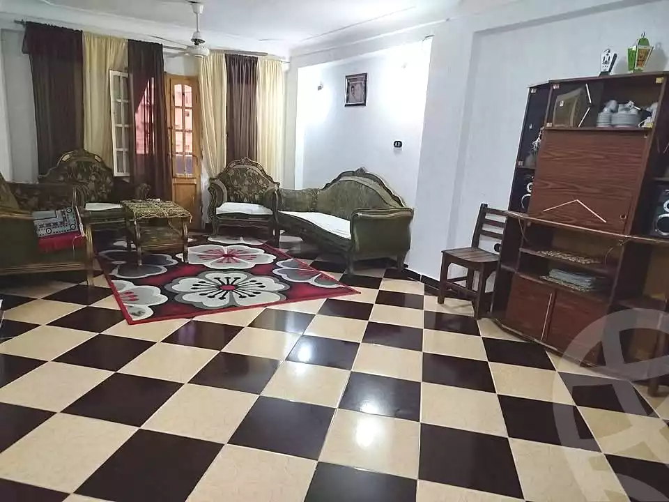 https://aqarmap.com.eg/ar/listing/6902889-for-sale-alexandria-al-agamy-el-hanouvel-el-kholafaa-el-rashdeen-st